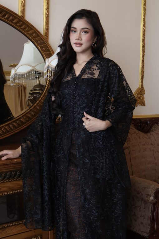 Selendang Lace New Black