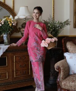 Kurung Mekar Pink