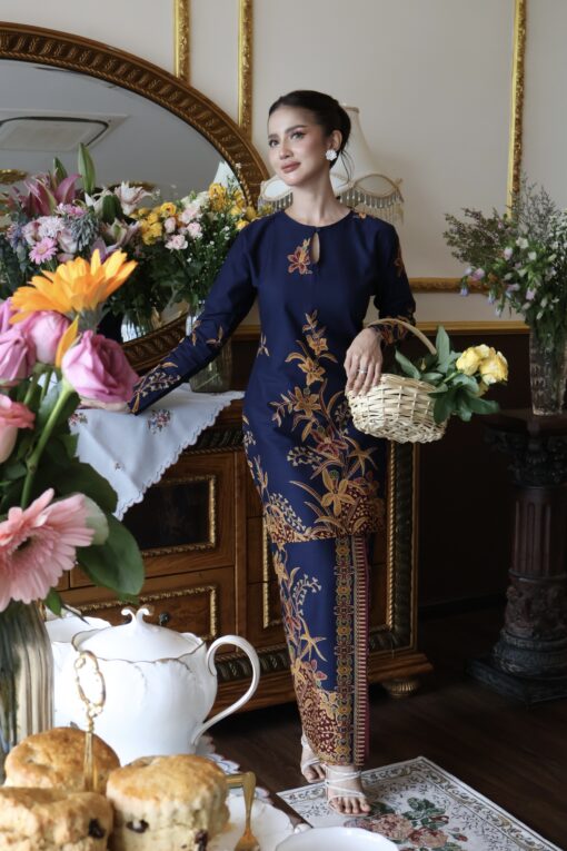 Kurung Mekar Navy Blue