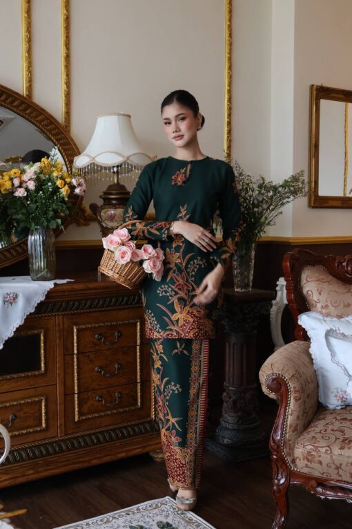 Kurung Mekar Emerald Green