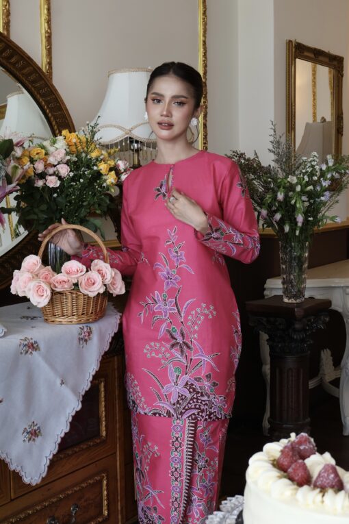 Kurung Mekar Pink - Image 2