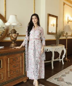 Kebaya Sabella White Flower