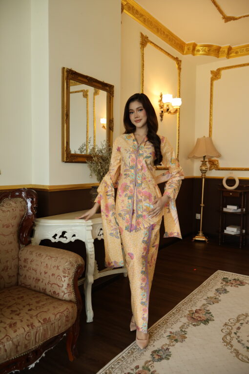 Mekar Pastel Soft Yellow