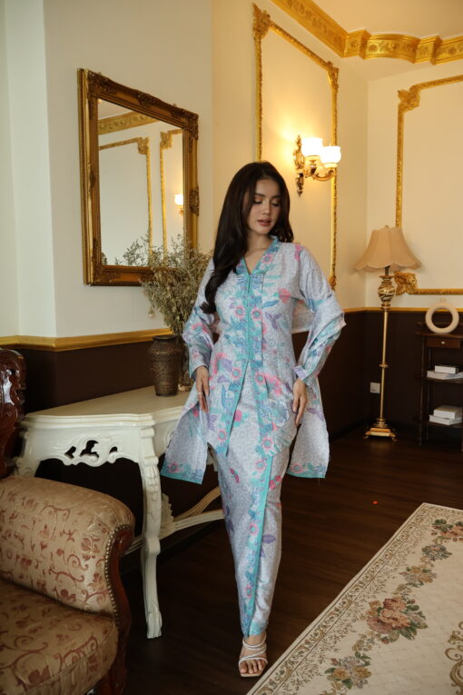 Mekar Pastel Purple Blue