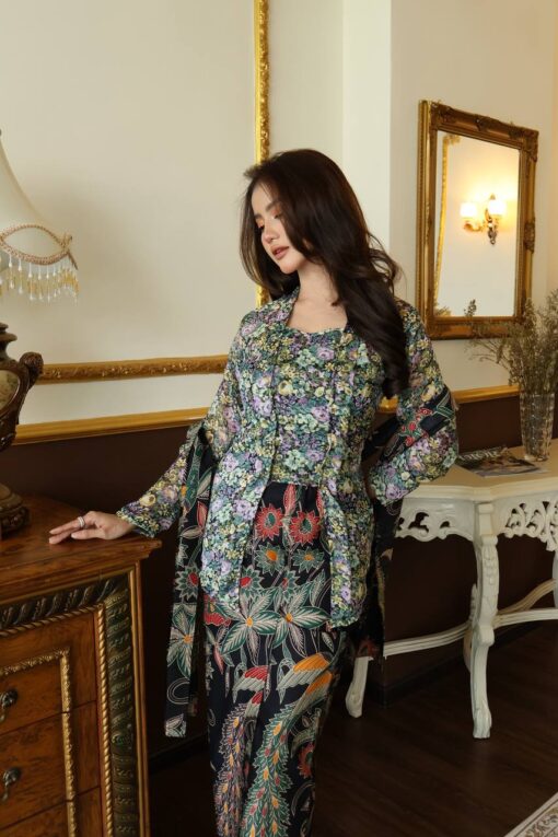 Kebaya Sally Green Blue - Image 2