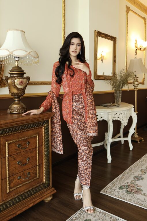 Kebaya Sally Red Orange